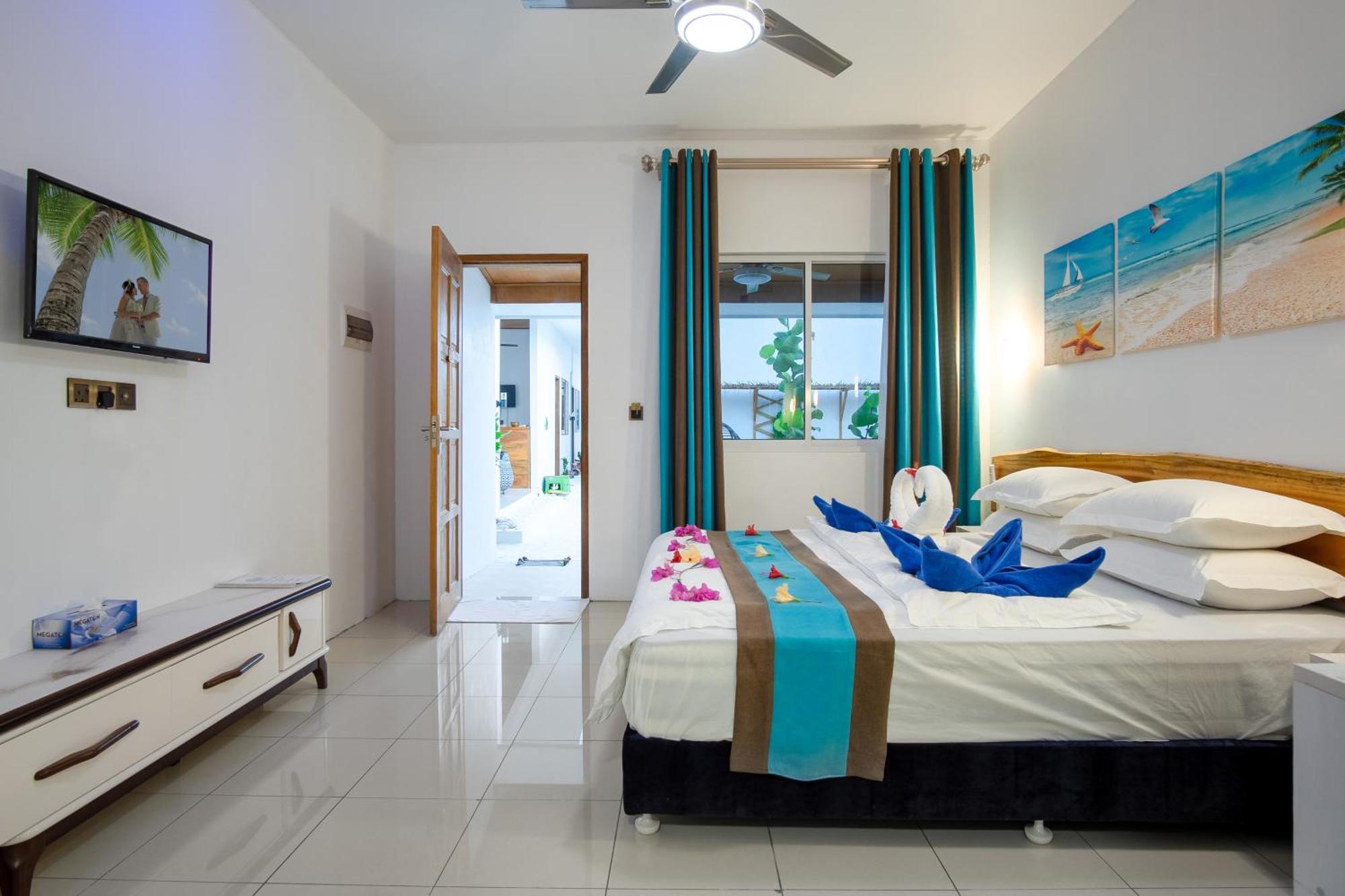 Arista Villa Ukulhas Island Exterior photo